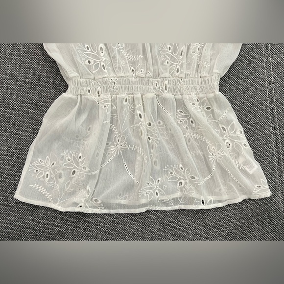 Express Women’s Cinched Waist Eyelet Top (XS) - Picture 6 of 13